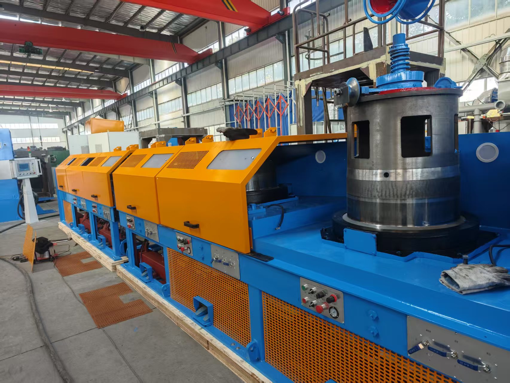 直進(jìn)式拉絲機(jī) 